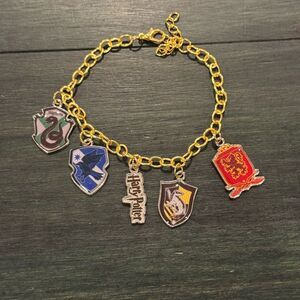 Harry Potter Charm Bracelet NEW in Package